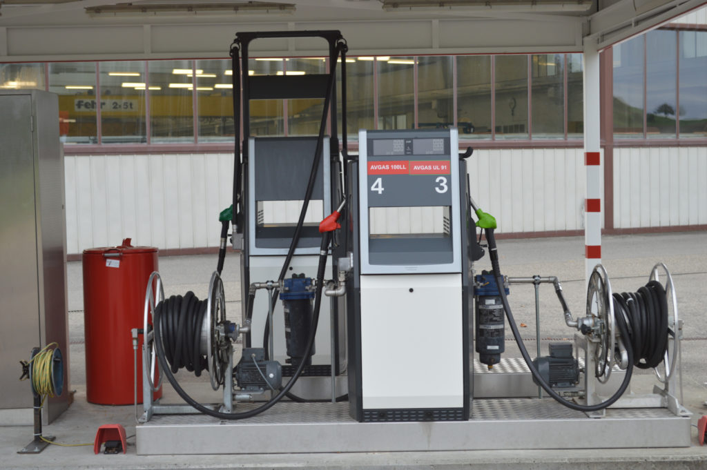 Tankstelle Avgas 100LL / Avgas UL 91