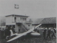 Weiterentwicklung des Flugplatzes